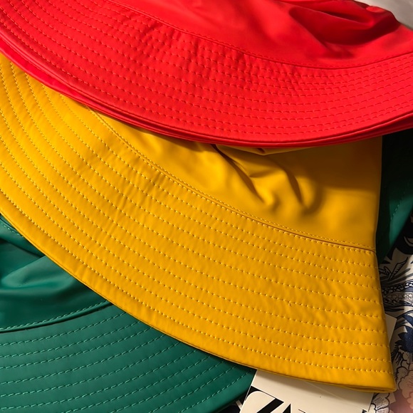 Zara Water Repellent Bucket Hat Size Medium Yellow - Picture 11 of 11